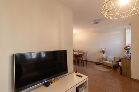 Casa de condomínio para alugar com 77m², 3 quartos e 2 vagas Casa de condomínio para alugar com 77m², 3 quartos e 2 vagasSalas