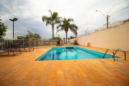 Casa de condomínio para alugar com 77m², 3 quartos e 2 vagas Casa de condomínio para alugar com 77m², 3 quartos e 2 vagasÁrea comum - Piscina