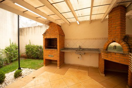 Casa de condomínio para alugar com 77m², 3 quartos e 2 vagas Casa de condomínio para alugar com 77m², 3 quartos e 2 vagasÁrea comum - Churrasqueira