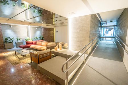 Apartamento à venda com 311m², 4 quartos e 4 vagas Apartamento à venda com 311m², 4 quartos e 4 vagasHall de entrada