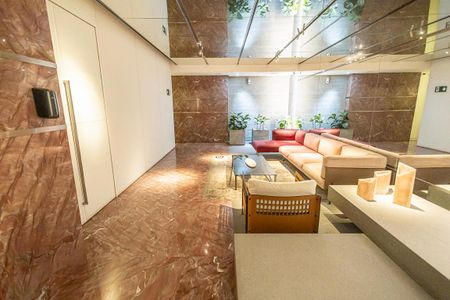 Apartamento à venda com 311m², 4 quartos e 4 vagas Apartamento à venda com 311m², 4 quartos e 4 vagasHall de entrada