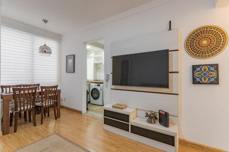 Apartamento à venda com 55m², 2 quartos e 2 vagas Apartamento à venda com 55m², 2 quartos e 2 vagasSala