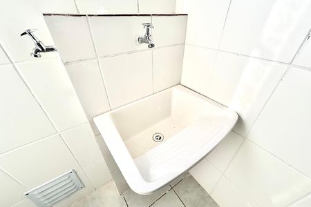 Apartamento para alugar com 46m², 2 quartos e sem vagaÁrea de Serviço