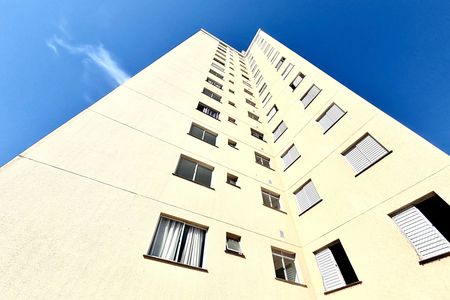 Apartamento para alugar com 46m², 2 quartos e sem vagaFachada 