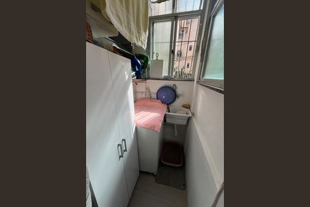 Apartamento à venda com 60m², 3 quartos e 1 vaga Apartamento à venda com 60m², 3 quartos e 1 vagaÁrea de Serviço