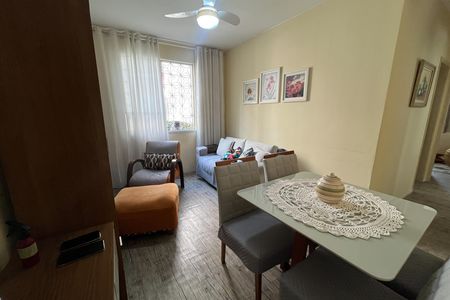 Apartamento à venda com 60m², 3 quartos e 1 vaga Apartamento à venda com 60m², 3 quartos e 1 vagaSala