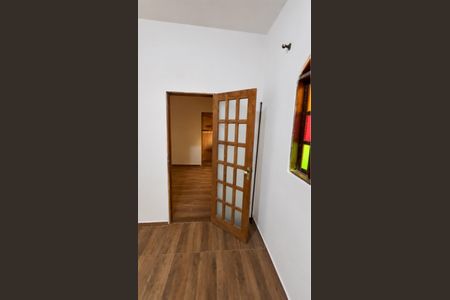 Quarto de casa para alugar com 1 quarto, 36m² em Rocha, São Gonçalo