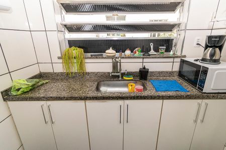 Apartamento à venda com 70m², 3 quartos e sem vaga Apartamento à venda com 70m², 3 quartos e sem vagaCozinha