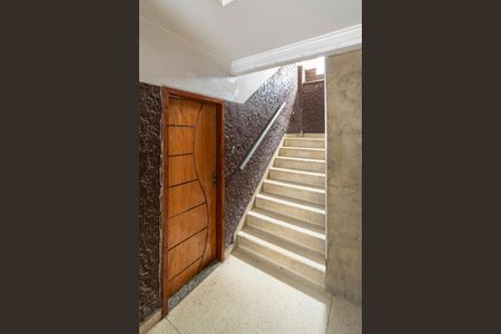 Área comum - Escadas de apartamento à venda com 3 quartos, 70m² em Vista Alegre, Rio de Janeiro