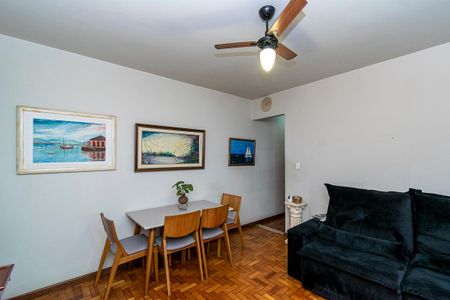 Apartamento à venda com 70m², 3 quartos e sem vaga Apartamento à venda com 70m², 3 quartos e sem vagaSala