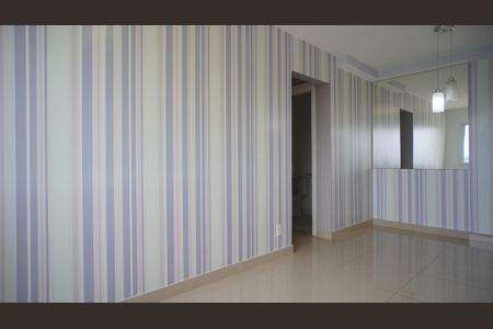 Sala  de apartamento para alugar com 3 quartos, 65m² em Humaitá, Porto Alegre