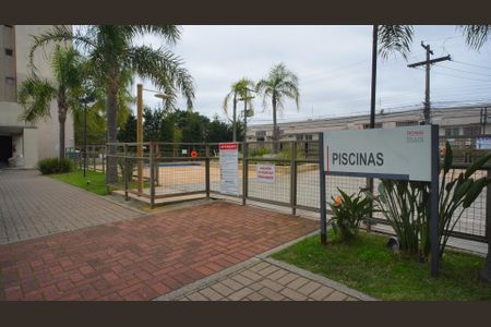 Área comum - Piscina de apartamento para alugar com 3 quartos, 65m² em Humaitá, Porto Alegre