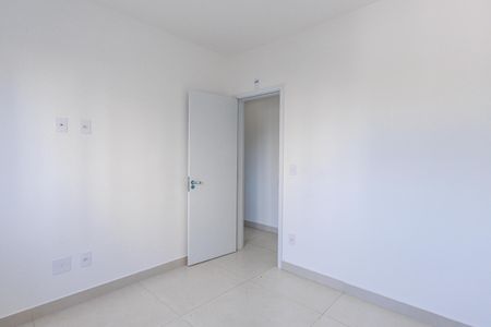 Apartamento para alugar com 74m², 3 quartos e 2 vagas