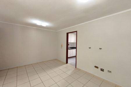Apartamento para alugar com 90m², 3 quartos e 1 vaga Apartamento para alugar com 90m², 3 quartos e 1 vagaSala
