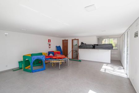 Apartamento à venda com 48m², 2 quartos e 1 vaga Apartamento à venda com 48m², 2 quartos e 1 vagaÁrea comum - Salão de festas