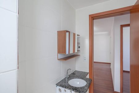 Banheiro social de apartamento à venda com 2 quartos, 48m² em Palmares, Belo Horizonte