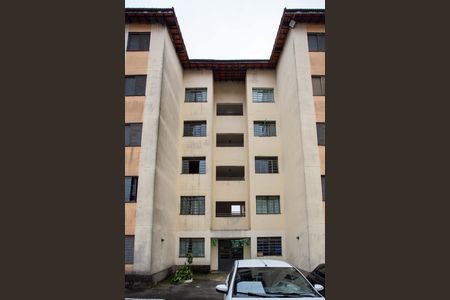 Fachada do bloco de apartamento para alugar com 2 quartos, 42m² em Serraria, Diadema