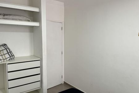 Apartamento para alugar com 93m², 2 quartos e sem vagaQuarto
