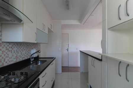 Cozinha de apartamento para alugar com 2 quartos, 64m² em Parque São Lucas, São Paulo