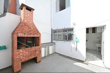 Churrasqueira de casa à venda com 3 quartos, 140m² em Vila da Saúde, São Paulo