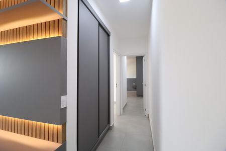 Apartamento para alugar com 96m², 2 quartos e 2 vagasCorredor - Armário