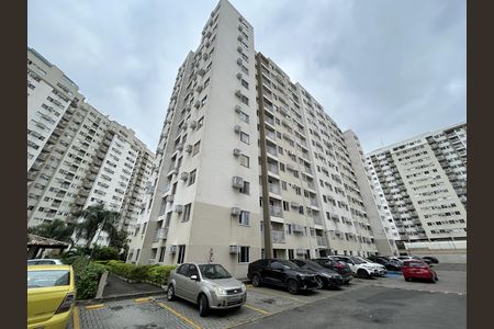 Fachada do bloco de apartamento à venda com 2 quartos, 51m² em Del Castilho, Rio de Janeiro