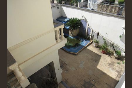 Casa à venda com 3 quartos, 300m² em Vila Rosalia, Guarulhos