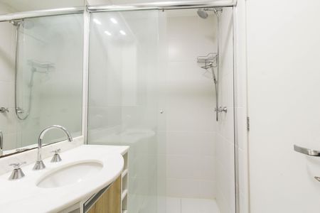 Apartamento para alugar com 62m², 2 quartos e 1 vaga Apartamento para alugar com 62m², 2 quartos e 1 vagaBanheiro