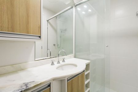 Apartamento para alugar com 62m², 2 quartos e 1 vaga Apartamento para alugar com 62m², 2 quartos e 1 vagaBanheiro