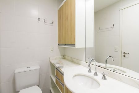 Apartamento para alugar com 62m², 2 quartos e 1 vaga Apartamento para alugar com 62m², 2 quartos e 1 vagaBanheiro