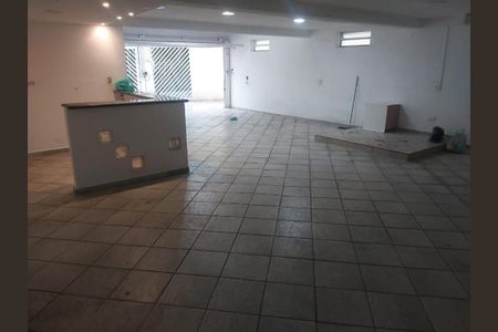 Casa à venda com 5 quartos, 260m² em Vila Rosalia, Guarulhos