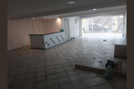 Casa à venda com 5 quartos, 260m² em Vila Rosalia, Guarulhos