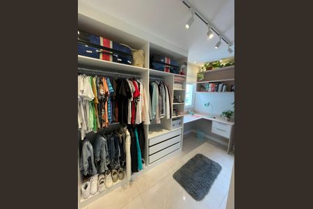 Apartamento à venda com 51m², 2 quartos e 1 vaga Apartamento à venda com 51m², 2 quartos e 1 vagaCloset