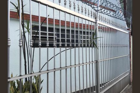 Casa à venda com 257m², 2 quartos e 2 vagas