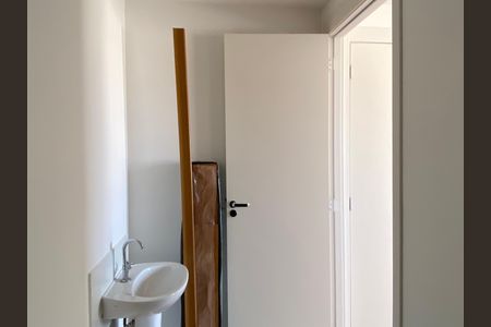 Casa à venda com 35m², 1 quarto e sem vaga Casa à venda com 35m², 1 quarto e sem vagaBanheiro