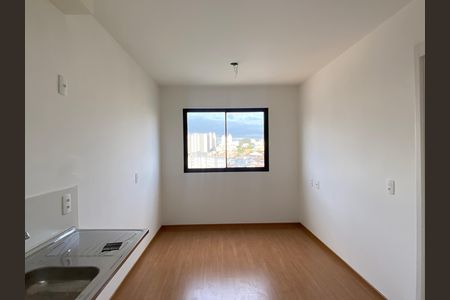 Casa para alugar com 1 quarto, 35m² em Veloso, Osasco