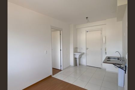 Cozinha de casa para alugar com 1 quarto, 35m² em Veloso, Osasco