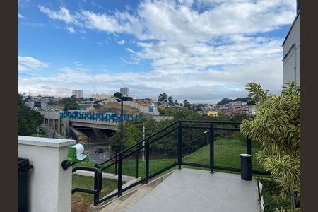 Área comum - Piscina de casa para alugar com 1 quarto, 35m² em Veloso, Osasco