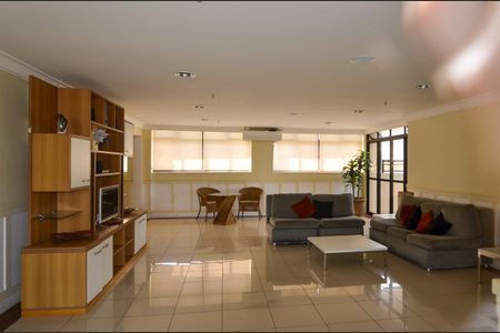 Apartamento à venda com 80m², 2 quartos e 1 vaga