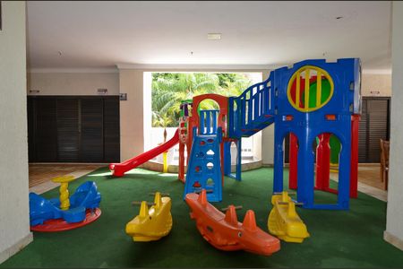 Apartamento à venda com 80m², 2 quartos e 1 vaga