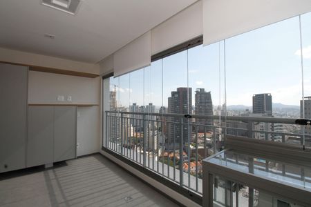 Studio para alugar com 38m², 1 quarto e 1 vaga Studio para alugar com 38m², 1 quarto e 1 vagaVaranda