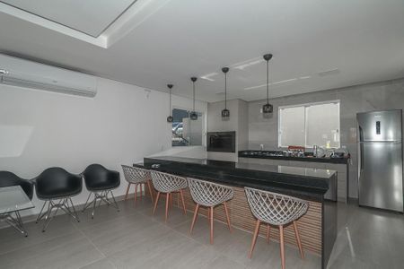 Apartamento para alugar com 65m², 2 quartos e 2 vagas Apartamento para alugar com 65m², 2 quartos e 2 vagasÁrea comum - Salão de festas