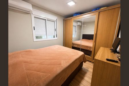 Quarto de apartamento à venda com 2 quartos, 60m² em Olaria, Canoas