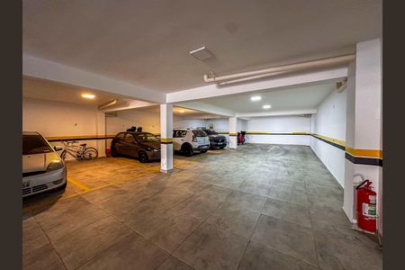 Garagem de apartamento à venda com 2 quartos, 119m² em Vila Valparaíso, Santo André