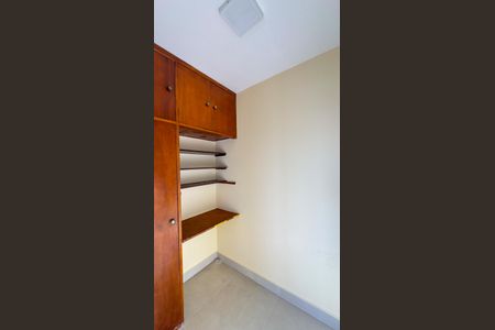 Apartamento para alugar com 98m², 3 quartos e 1 vagaÁrea de Serviço