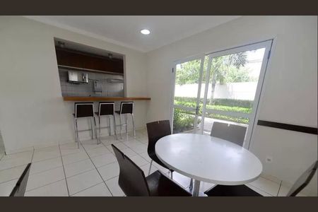 Apartamento à venda com 55m², 2 quartos e 1 vaga