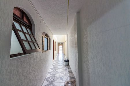 Quintal de casa à venda com 3 quartos, 215m² em Jaguaribe, Osasco