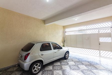 Garagem de casa à venda com 3 quartos, 215m² em Jaguaribe, Osasco
