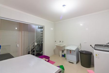 Área de Serviço de casa à venda com 3 quartos, 215m² em Jaguaribe, Osasco