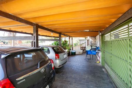 Casa para alugar com 1400m², 3 quartos e 4 vagasGaragem